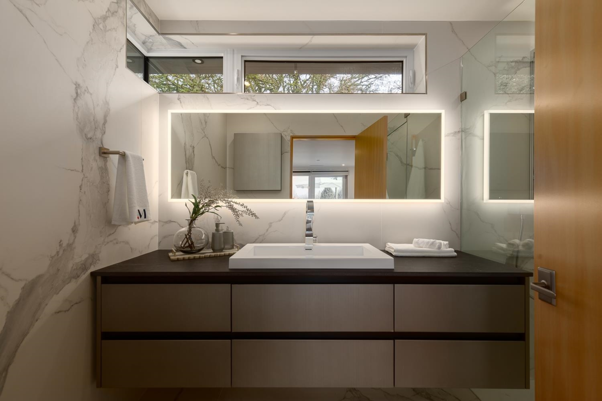 Backyard Photo of 4717 Lanark Street, Vancouver, BC