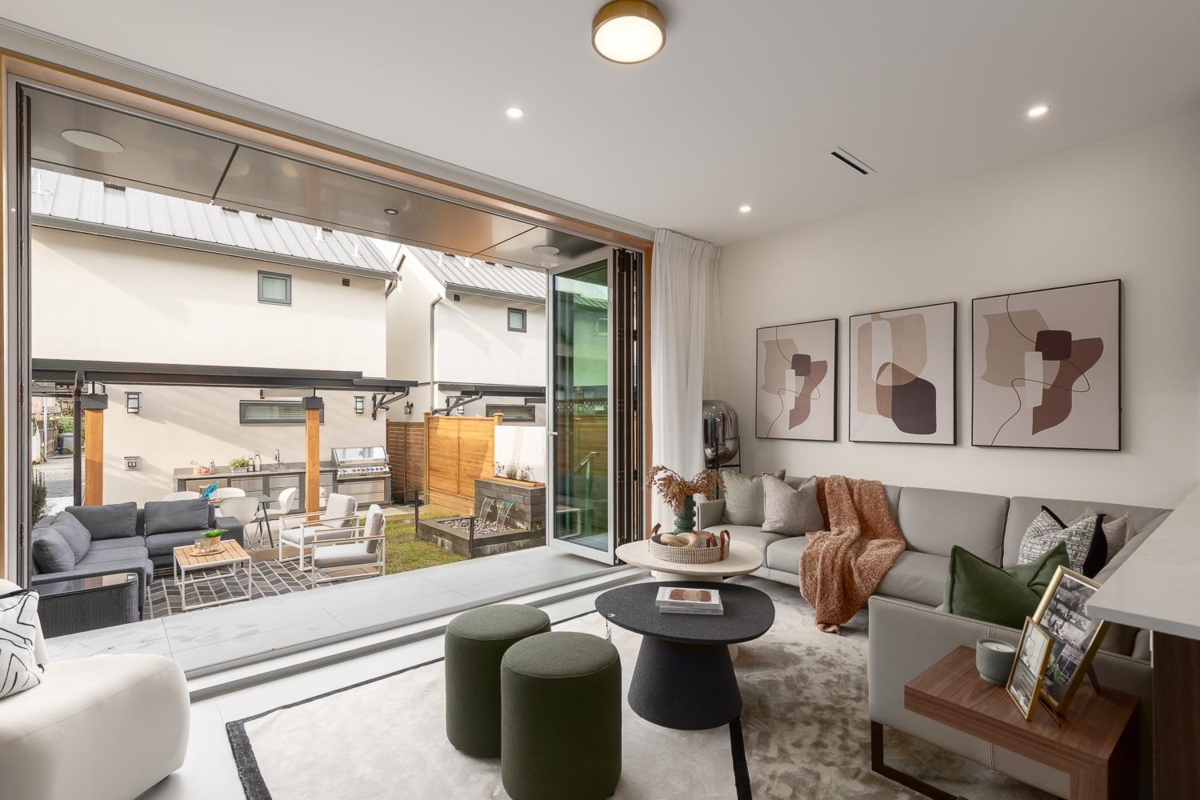 Garage Interior Photo of 4717 Lanark Street, Vancouver, BC