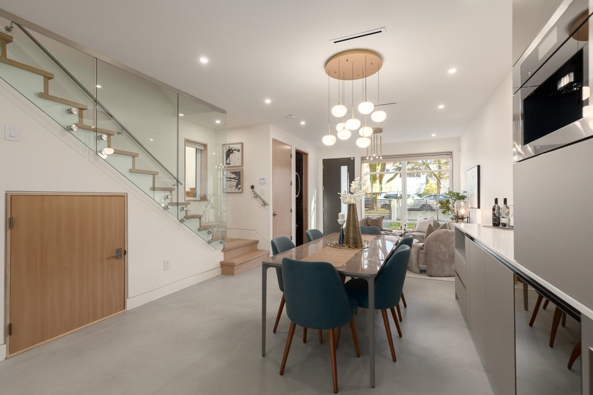 Kitchen Island Photo of 4717 Lanark Street, Vancouver, BC
