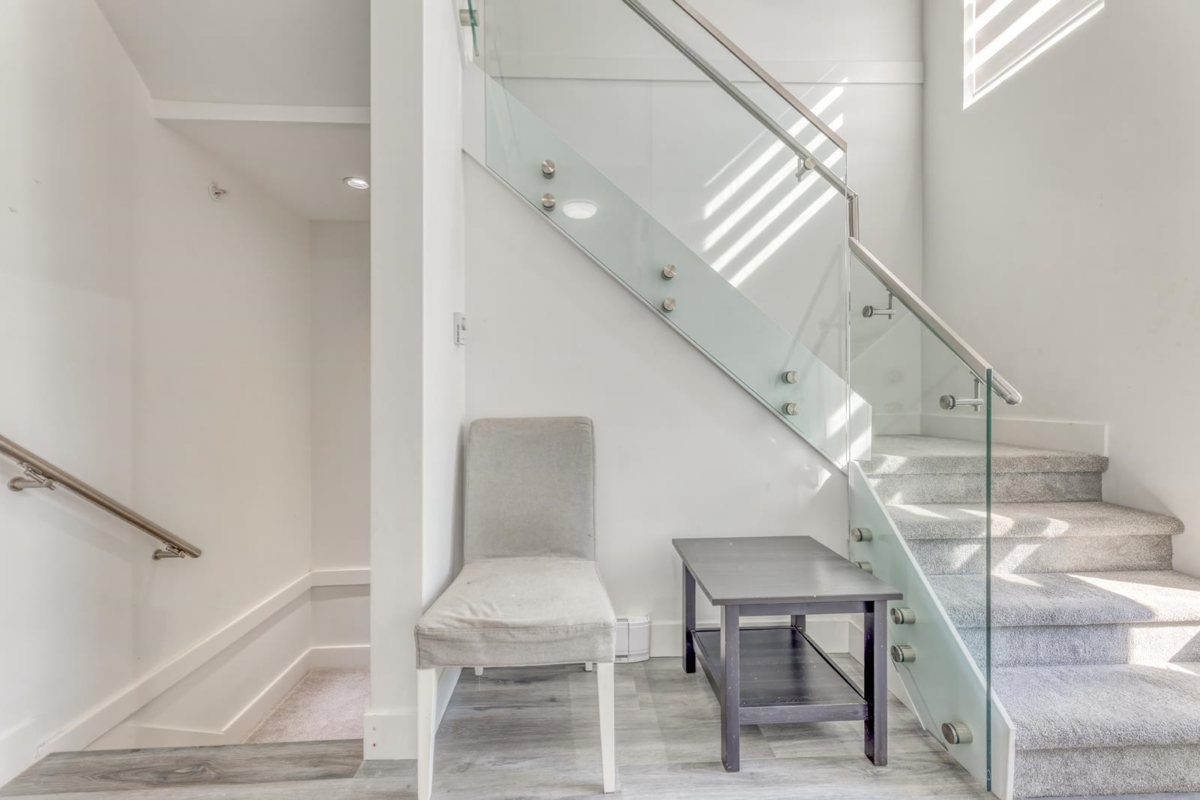 Breakfast Nook Photo of 3 1526 Grant Avenue, Port Coquitlam, BC