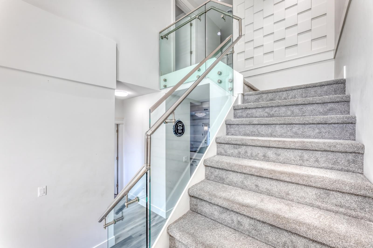 Primary Bedroom Photo of 3 1526 Grant Avenue, Port Coquitlam, BC