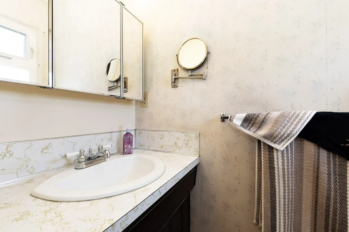 Bedroom 2 Photo of 9971 Swansea Drive, Richmond, BC