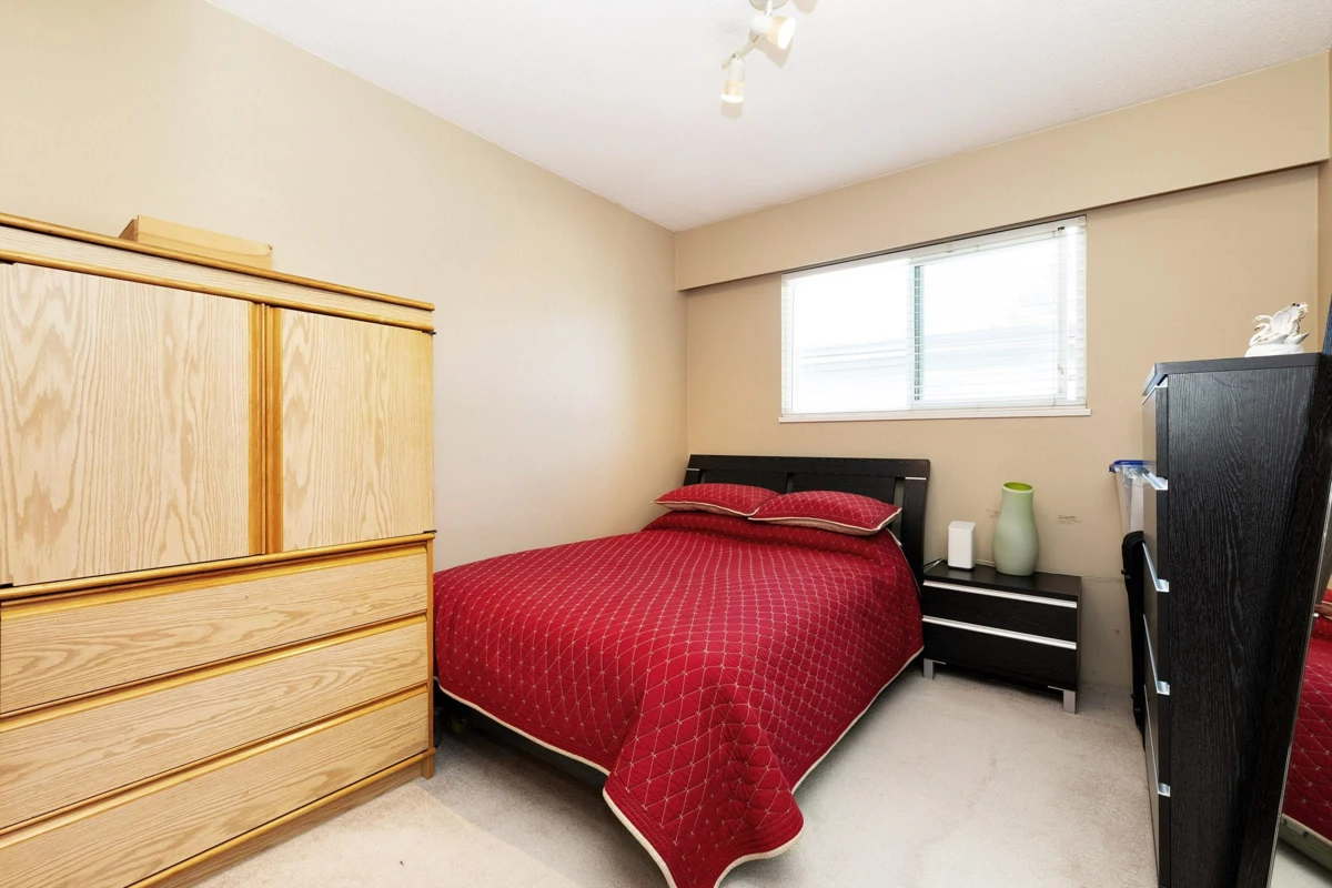 Bedroom 3 Photo of 9971 Swansea Drive, Richmond, BC