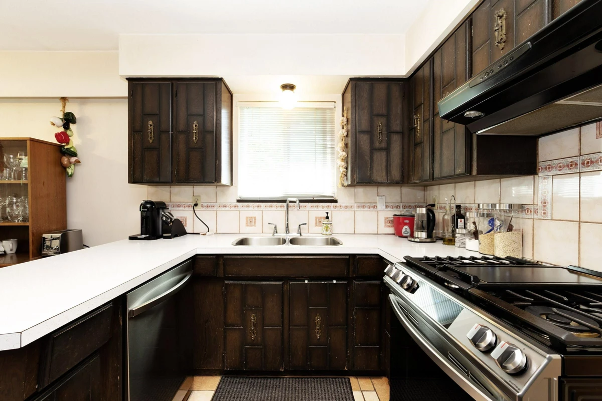 Breakfast Nook Photo of 9971 Swansea Drive, Richmond, BC