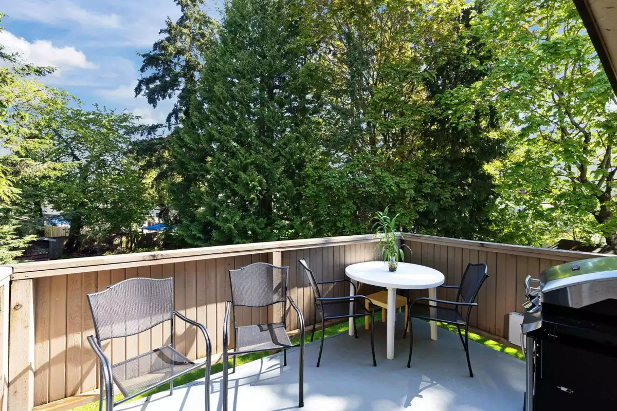 Staircase Photo of 9971 Swansea Drive, Richmond, BC