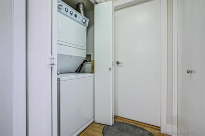Powder Room Photo of 403 7445 120 Street, Delta, BC