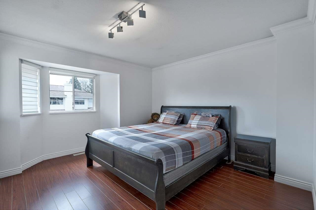 Basement Recreation Room Photo of 46 10038 155 Street, Surrey, BC