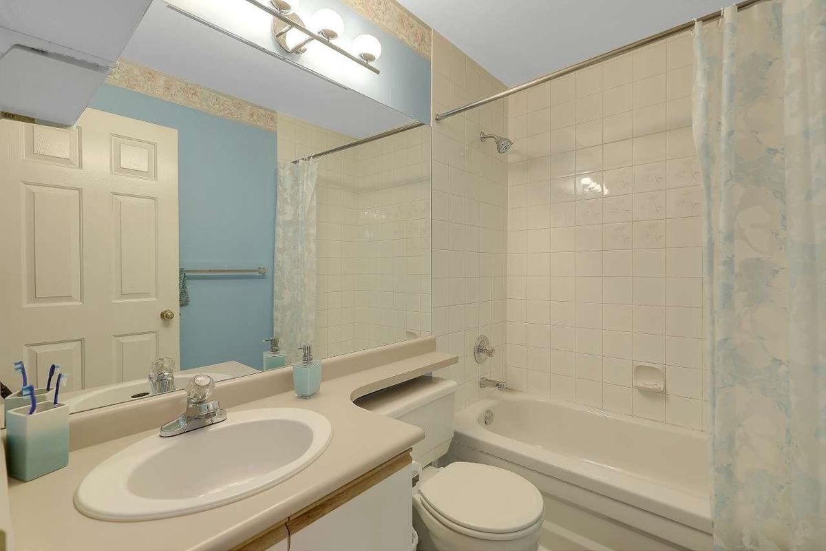 Hallway Photo of 46 10038 155 Street, Surrey, BC