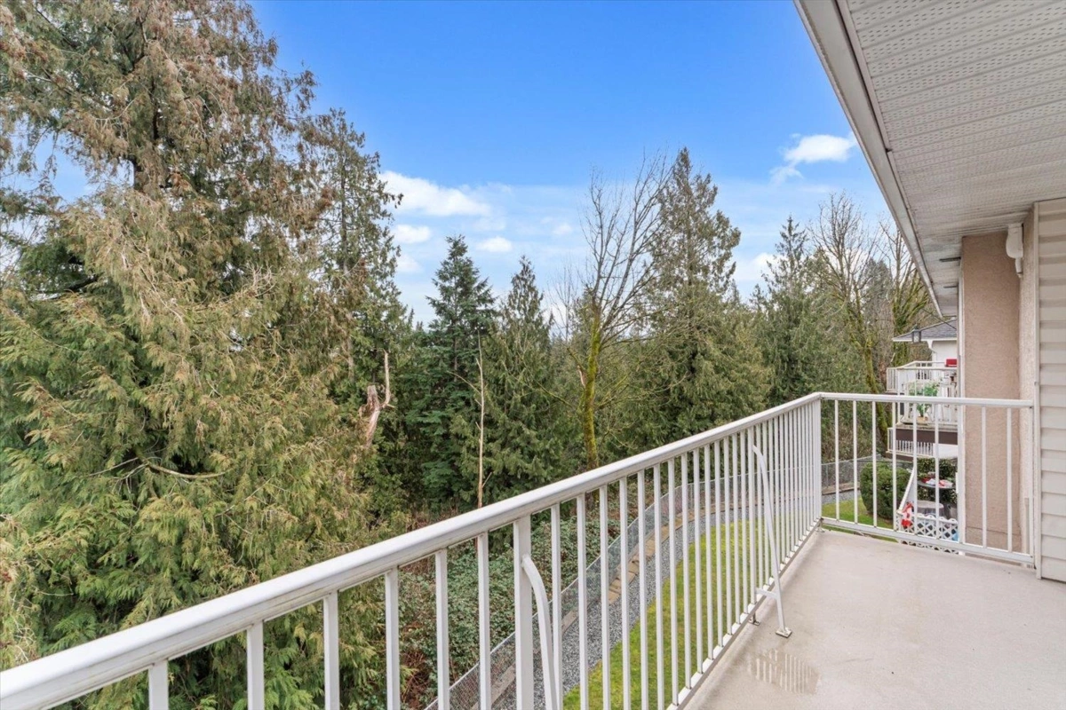 Outdoor Deck Photo of 24 3380 Gladwin Road, Abbotsford, BC
