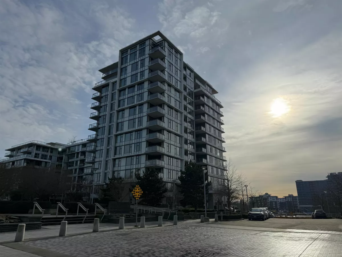 Swimming Pool Photo of 1503 3300 Ketcheson Road, Richmond, BC
