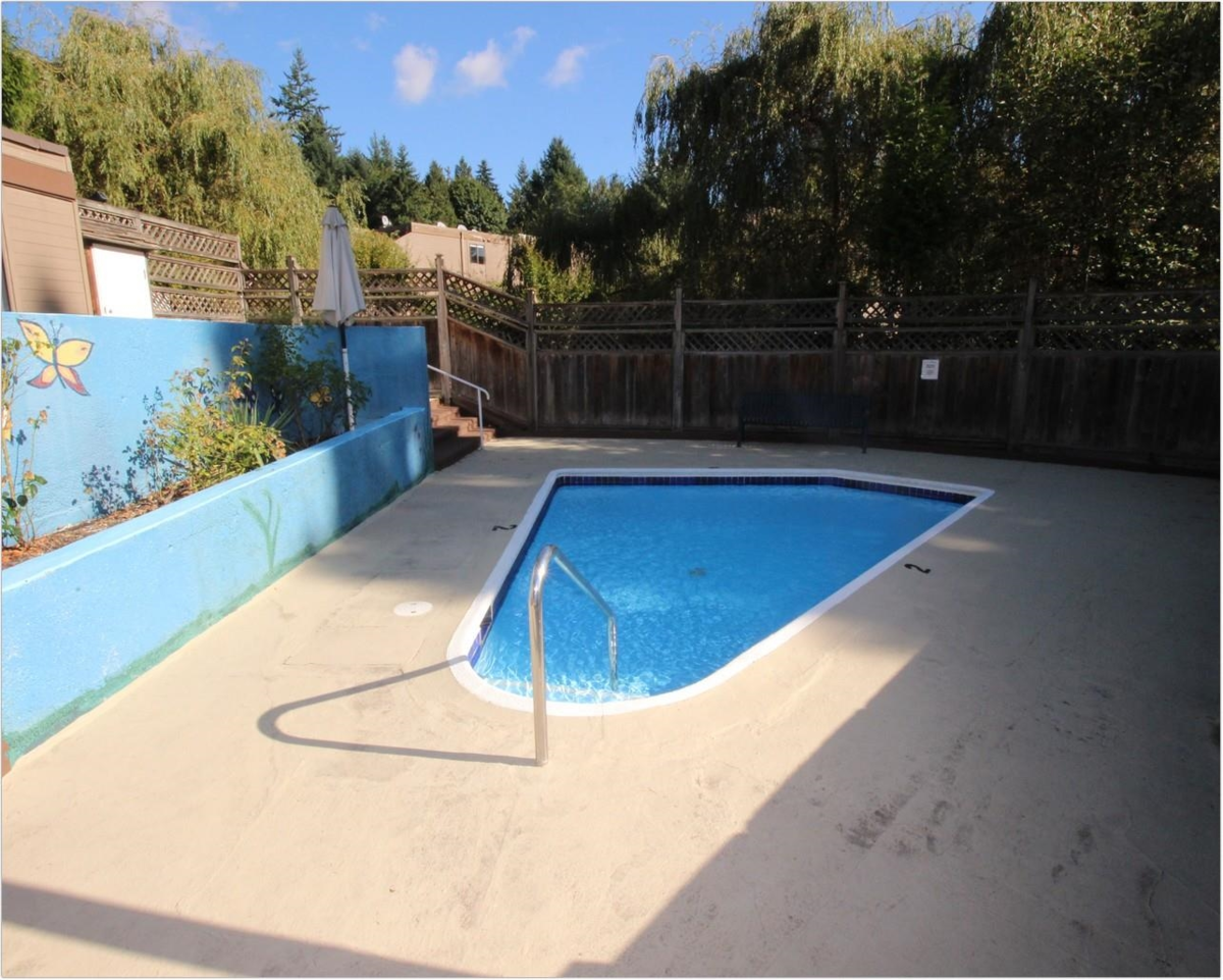 Kitchen Island Photo of 102 9143 Saturna Drive, Burnaby, BC