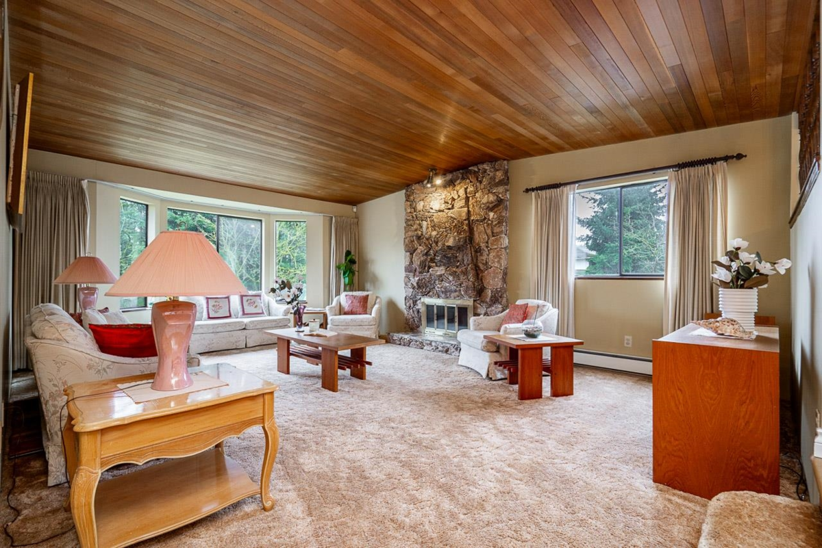 Dining Area Photo of 8241 Brynlor Drive, Burnaby, BC