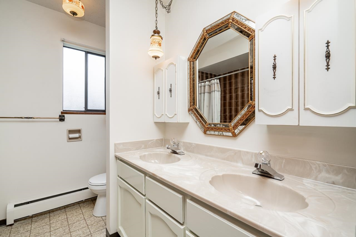 Mudroom Photo of 8241 Brynlor Drive, Burnaby, BC
