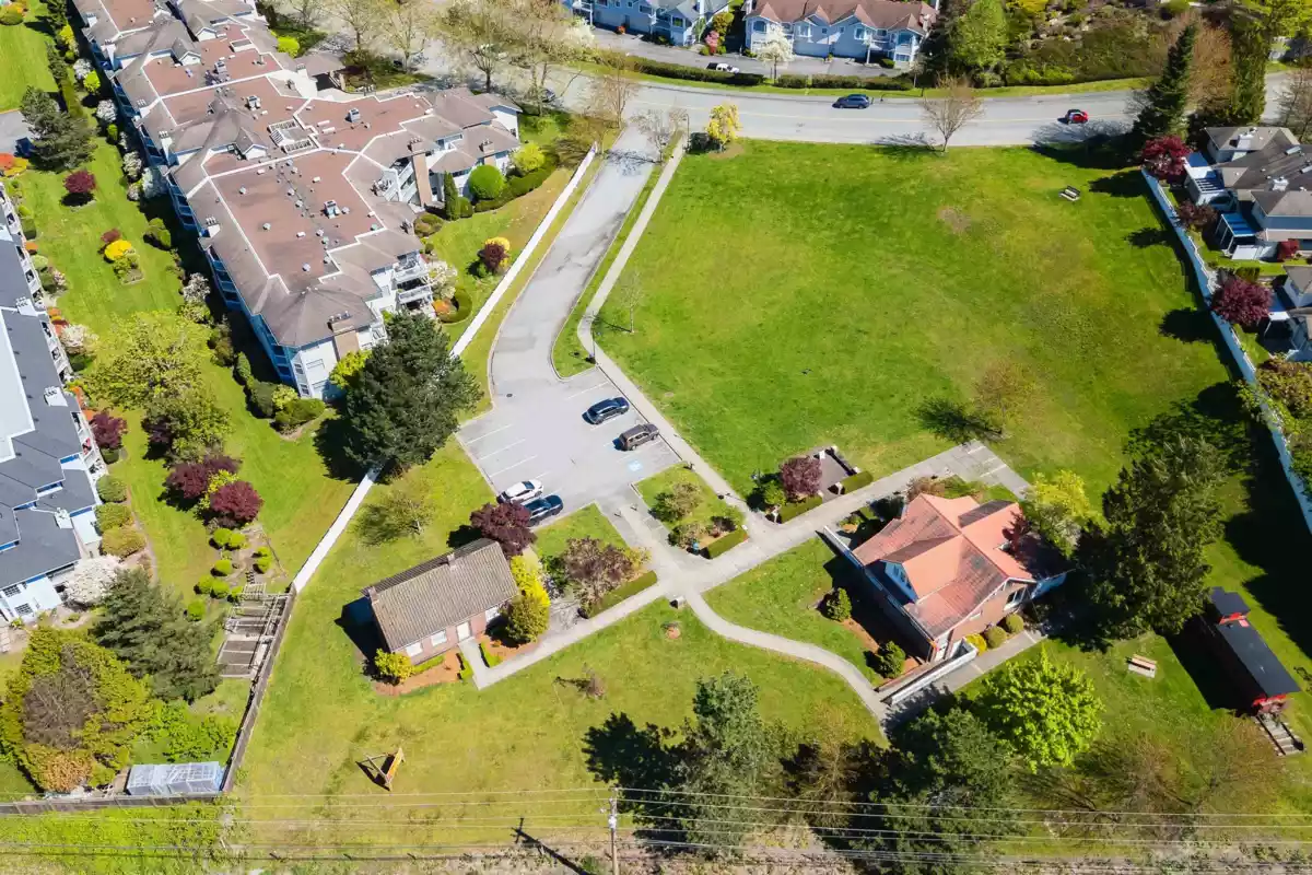 Community Amenities Photo (Clubhouse) of 115 11641 227 Street, Maple Ridge, BC