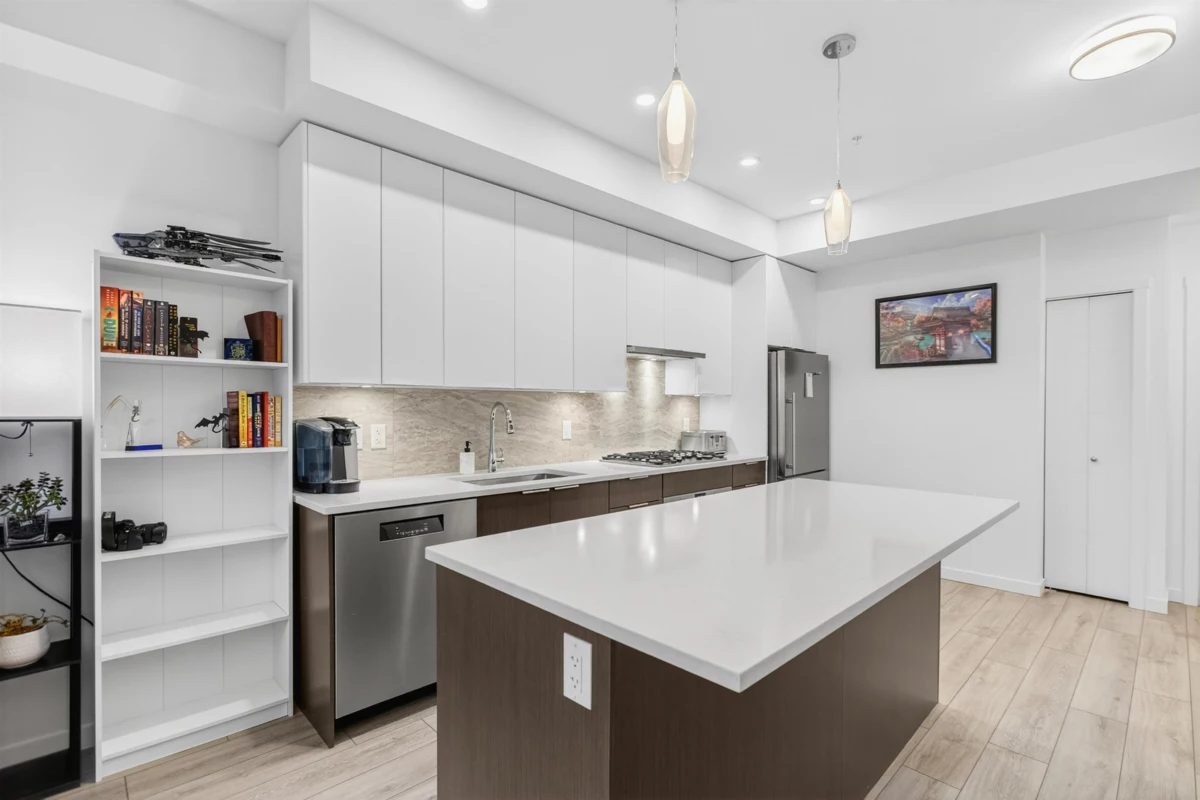 Kitchen Island Photo of 115 11641 227 Street, Maple Ridge, BC