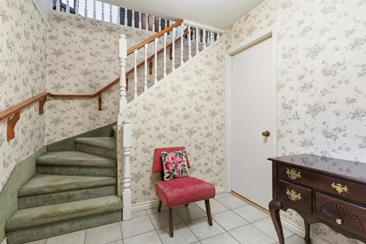 Family Room Photo of 8803 Delwood Drive, Delta, BC