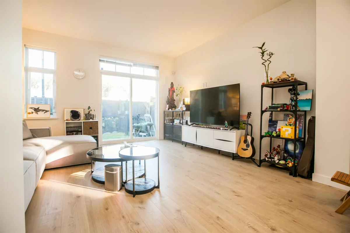 Dining Area Photo of 134 3565 Baycrest Avenue, Coquitlam, BC