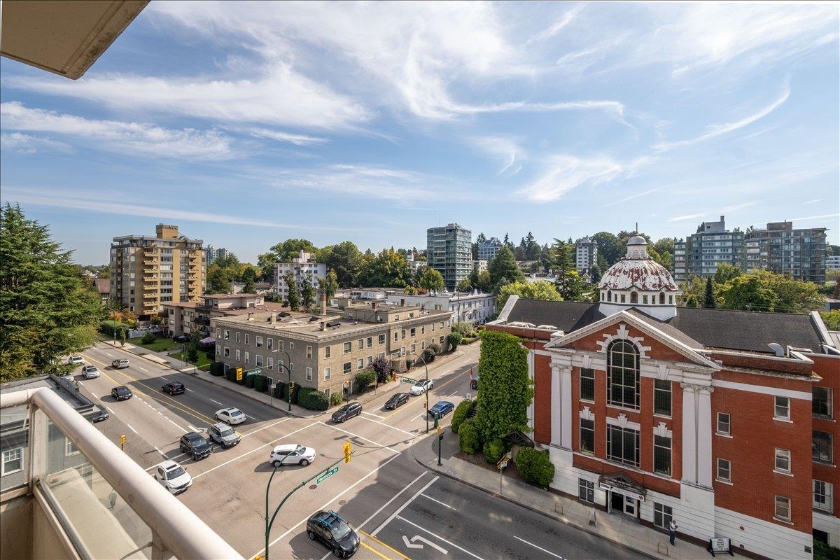 Hot Tub / Spa Photo of 802 1405 W 12th Avenue, Vancouver, BC