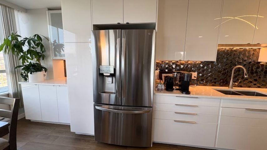 Guest Bathroom Photo of 603 11980 222 Street, Maple Ridge, BC