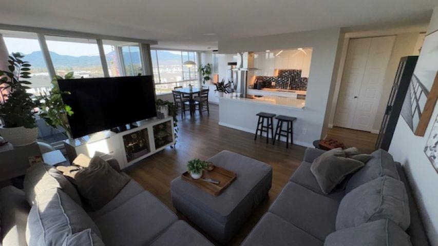 Kitchen Island Photo of 603 11980 222 Street, Maple Ridge, BC