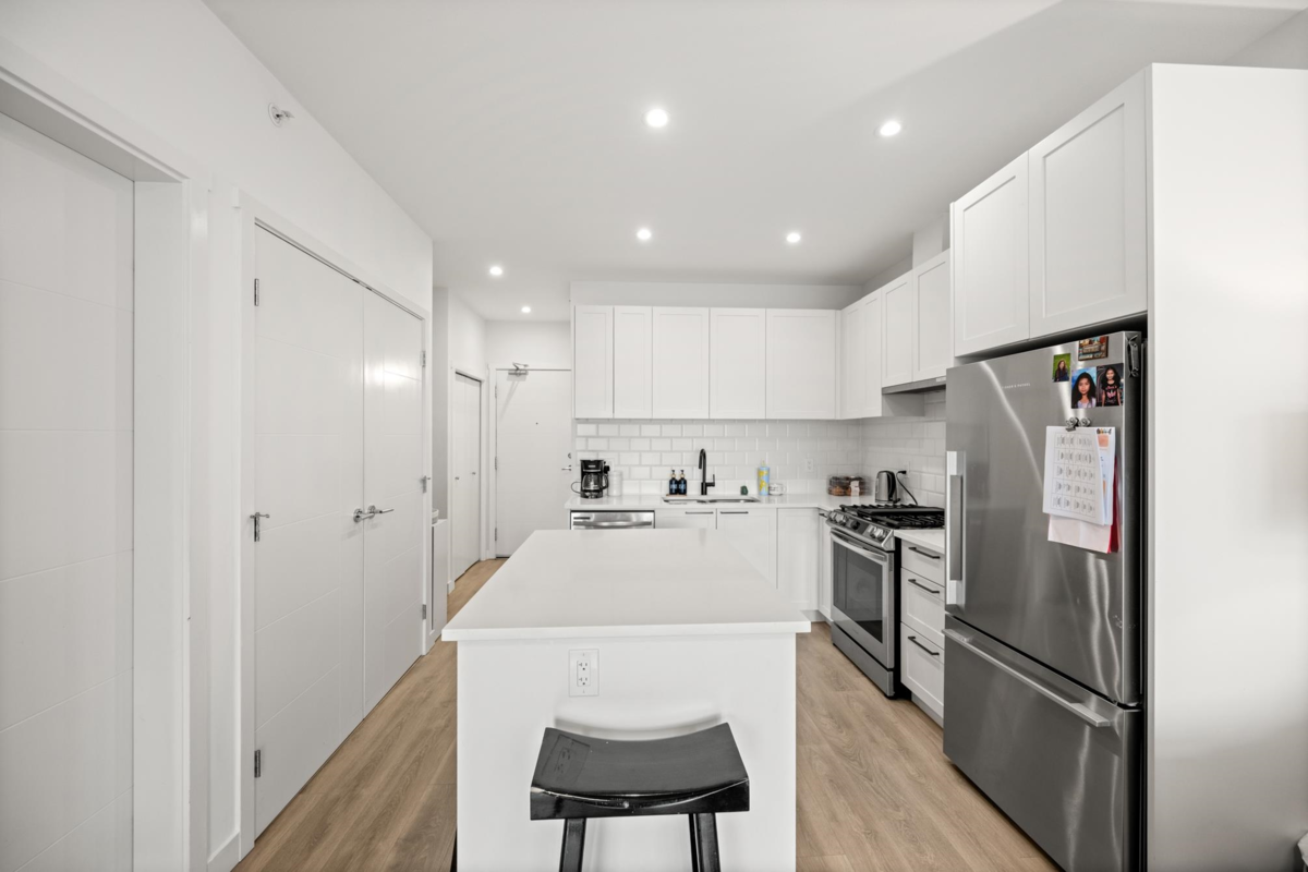 Living Room Photo of 424 5415 Brydon Crescent, Langley, BC