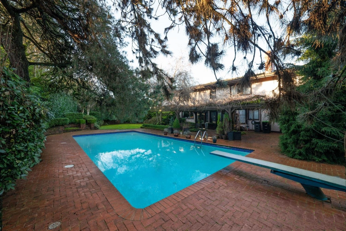 Loft / Bonus Room Photo of 2296 W 32nd Avenue, Vancouver, BC