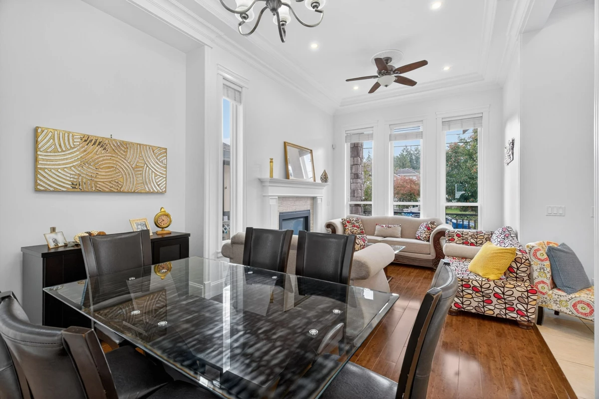 Dining Area Photo of 13255 62 Avenue, Surrey, BC
