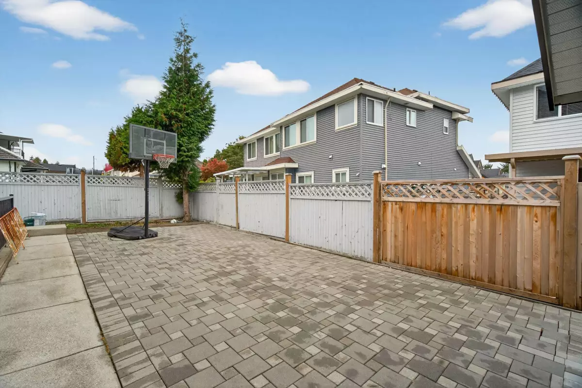 Garden / Landscaping Photo of 13255 62 Avenue, Surrey, BC