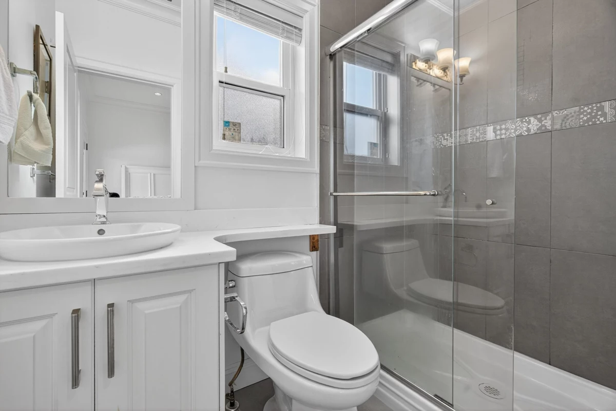 Hallway Photo of 13255 62 Avenue, Surrey, BC