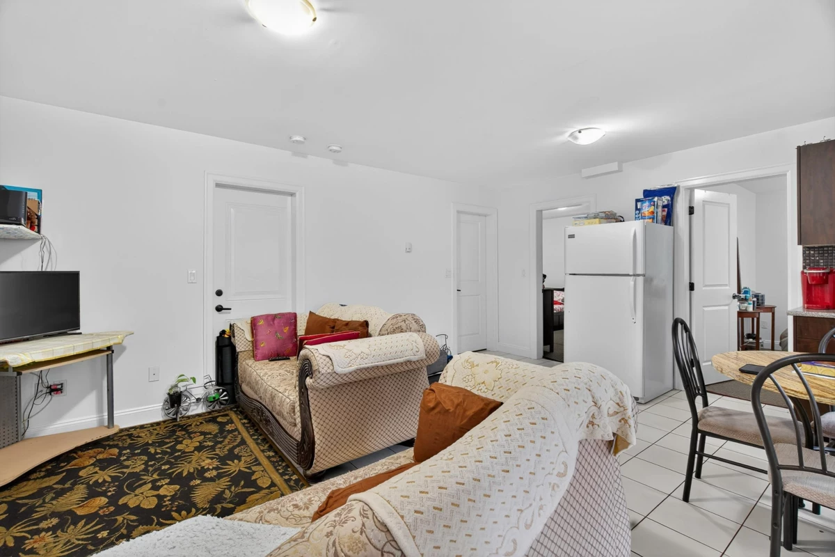 Outdoor Deck Photo of 13255 62 Avenue, Surrey, BC