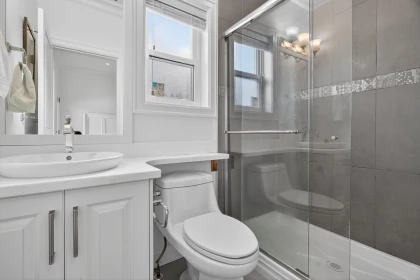 Hallway Photo of 13255 62 Avenue, Surrey, BC