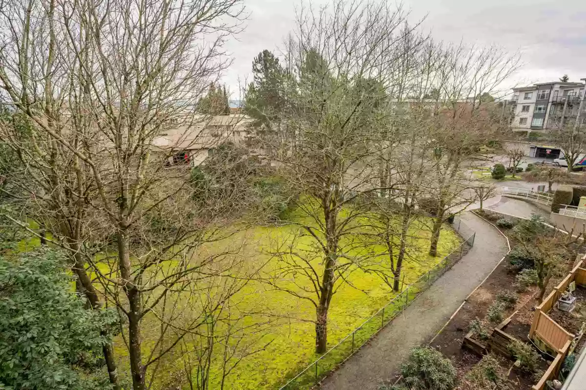 Outdoor Patio Photo of 408 2963 Nelson Place, Abbotsford, BC