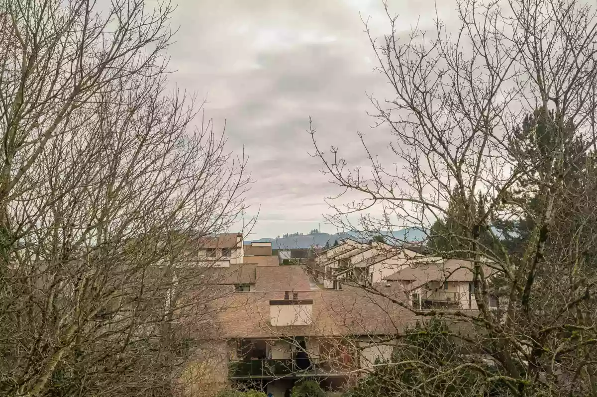 Primary Bathroom Photo of 408 2963 Nelson Place, Abbotsford, BC
