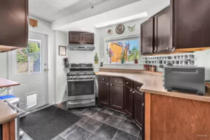 Community Amenities Photo (Clubhouse) of 7588 150a Street, Surrey, BC