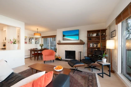 212 2255 York Avenue, Vancouver, BC, Vancouver — Apartment/Condo for sale
