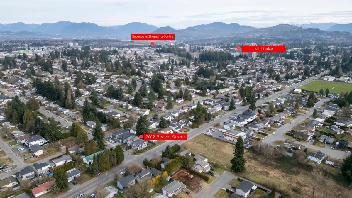 Garden / Landscaping Photo of 2012 Beaver Street, Abbotsford, BC