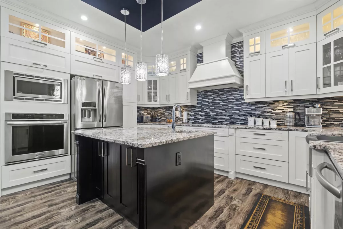 Primary Bathroom Photo of 2012 Beaver Street, Abbotsford, BC