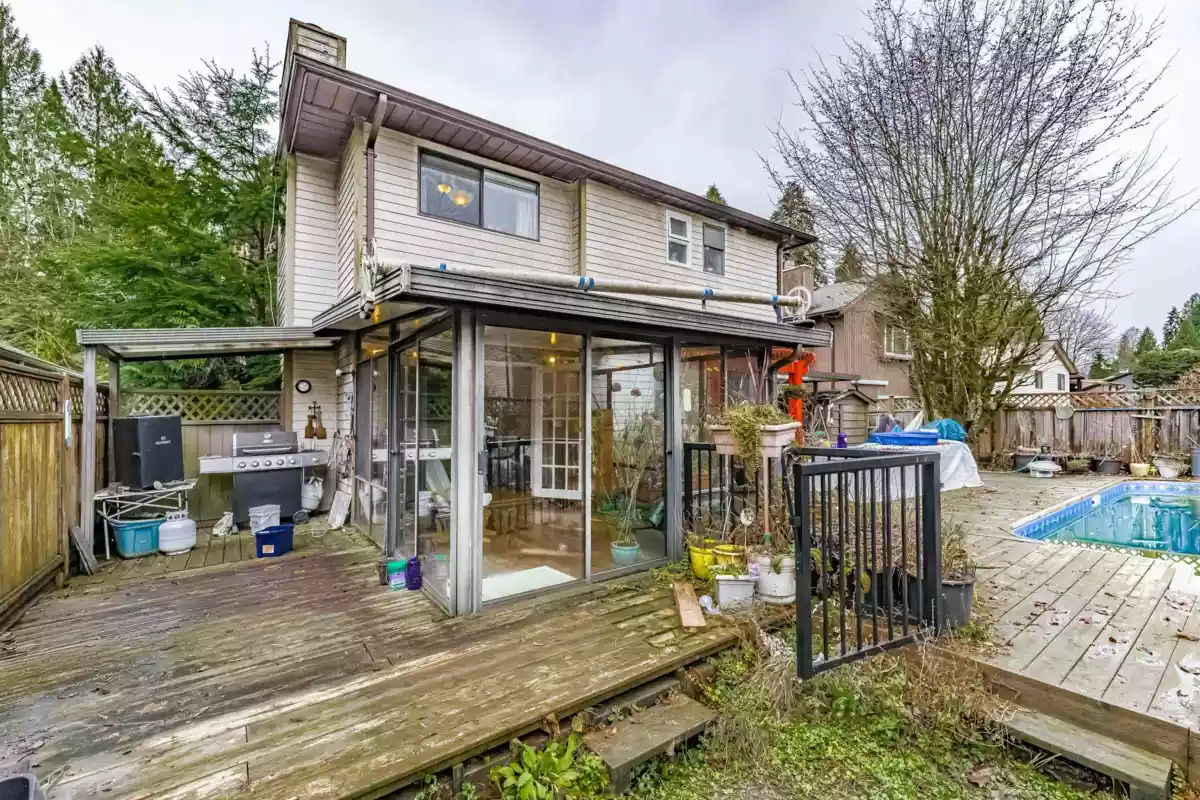 Swimming Pool Photo of 1265 Lynwood Avenue, Port Coquitlam, BC