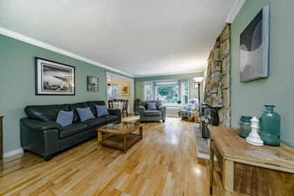Kitchen Photo of 1265 Lynwood Avenue, Port Coquitlam, BC