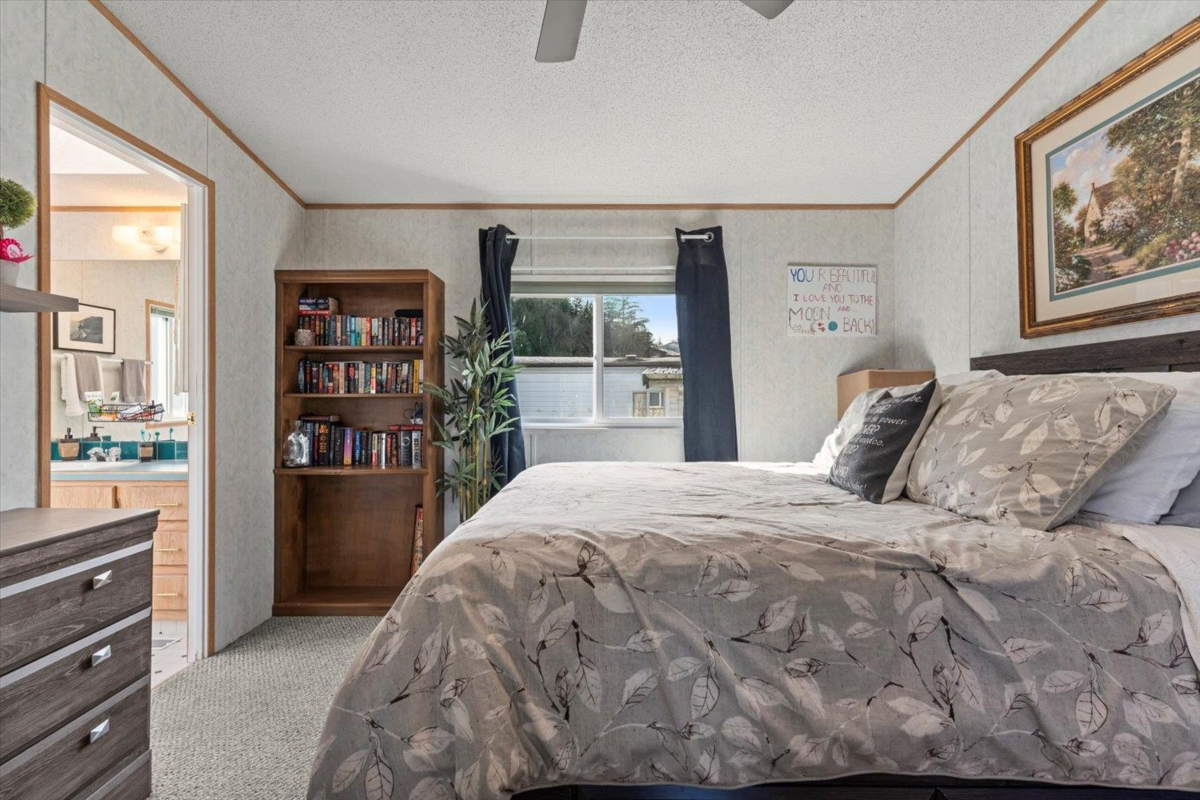 Basement Recreation Room Photo of 33 45715 Alma Avenue, Chilliwack, BC