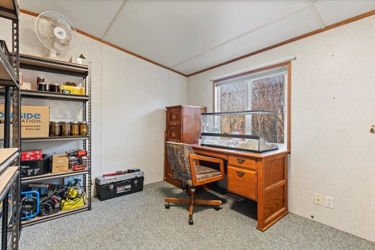 Entry Foyer Photo of 33 45715 Alma Avenue, Chilliwack, BC