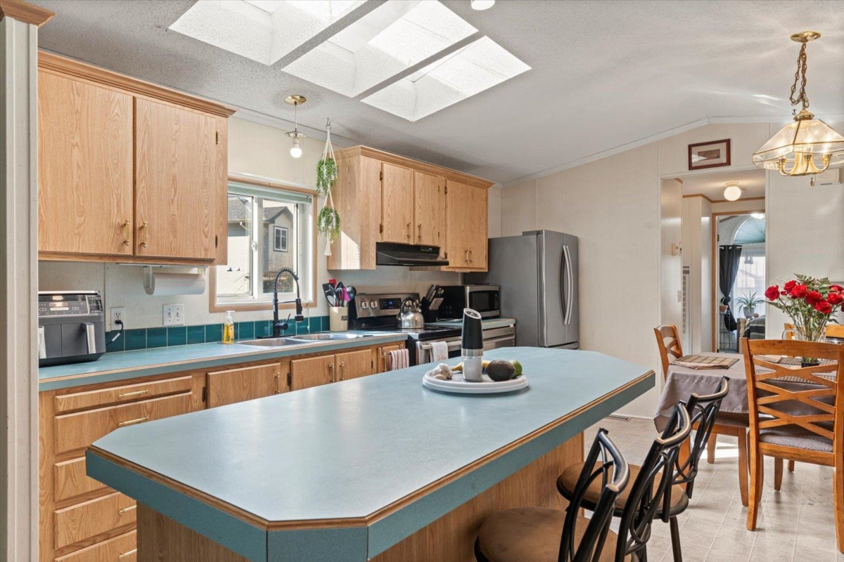 Pantry Photo of 33 45715 Alma Avenue, Chilliwack, BC