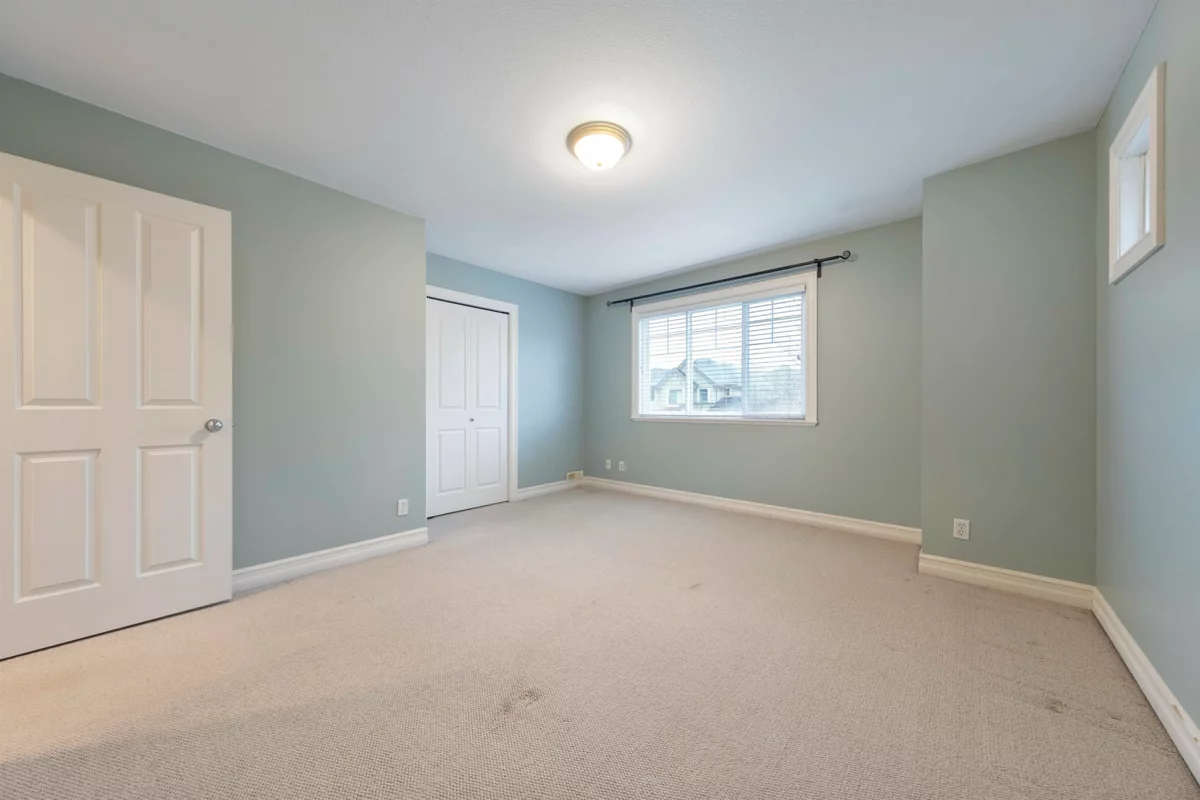 Entry Foyer Photo of 14731 59a Avenue, Surrey, BC