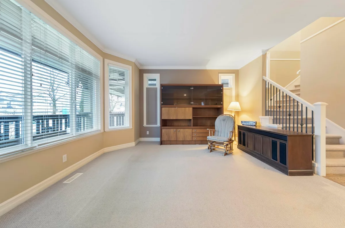 Family Room Photo of 14731 59a Avenue, Surrey, BC