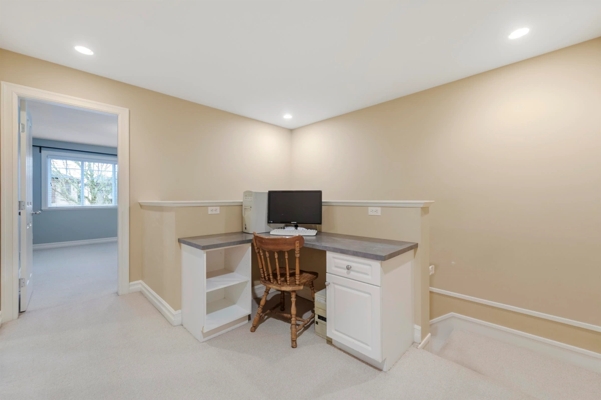 Office / Den Photo of 14731 59a Avenue, Surrey, BC