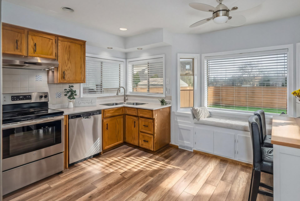 Bedroom 3 Photo of 4645 46a Street, Delta, BC