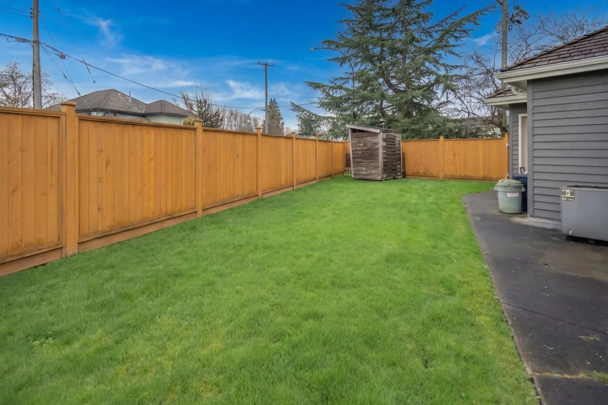 Garden / Landscaping Photo of 4645 46a Street, Delta, BC