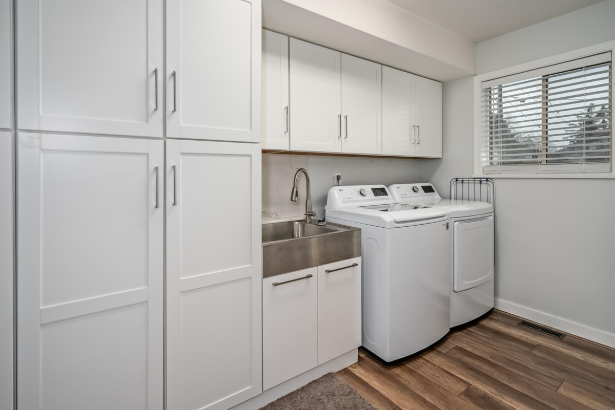 Mudroom Photo of 4645 46a Street, Delta, BC