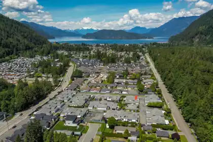 Neighborhood Park Photo Near 39 730 Mccombs Drive, Harrison Hot Springs, BC