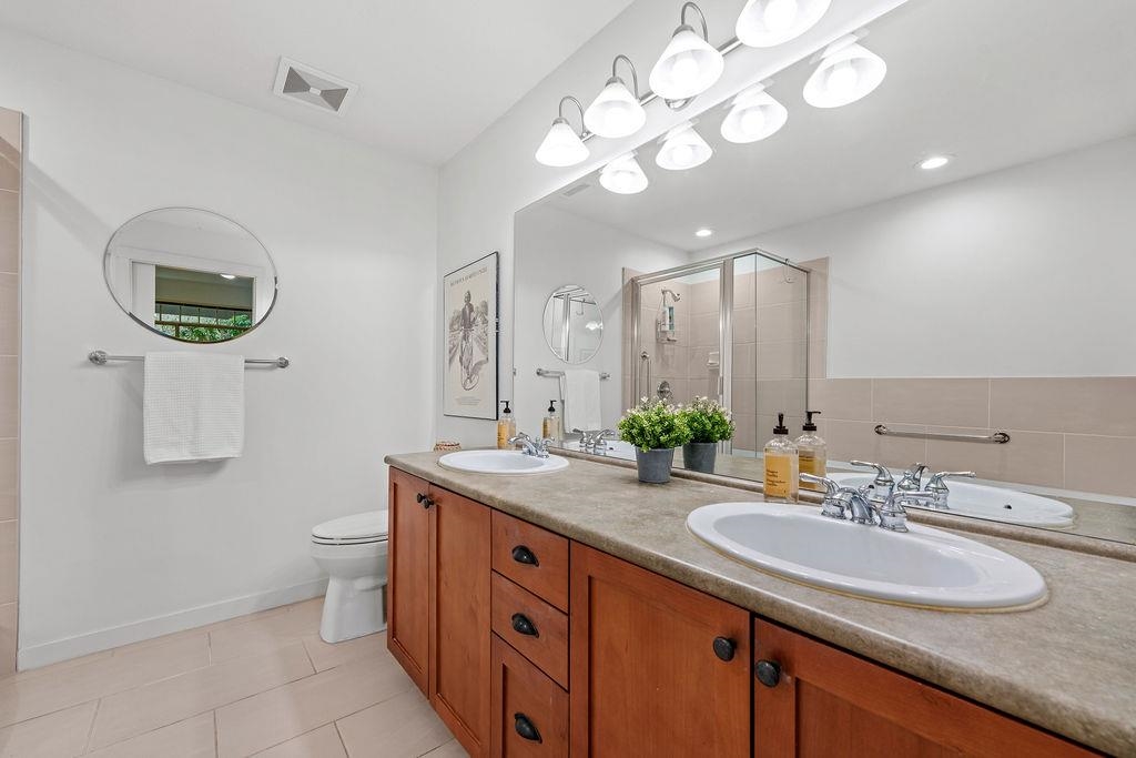 Bedroom 3 Photo of 106 3125 Capilano Crescent, North Vancouver, BC